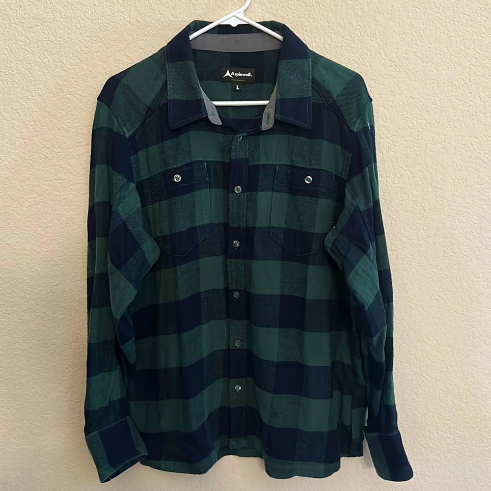Apt. 9 Men’s Green & Navy Plaid Button-Down Shirt